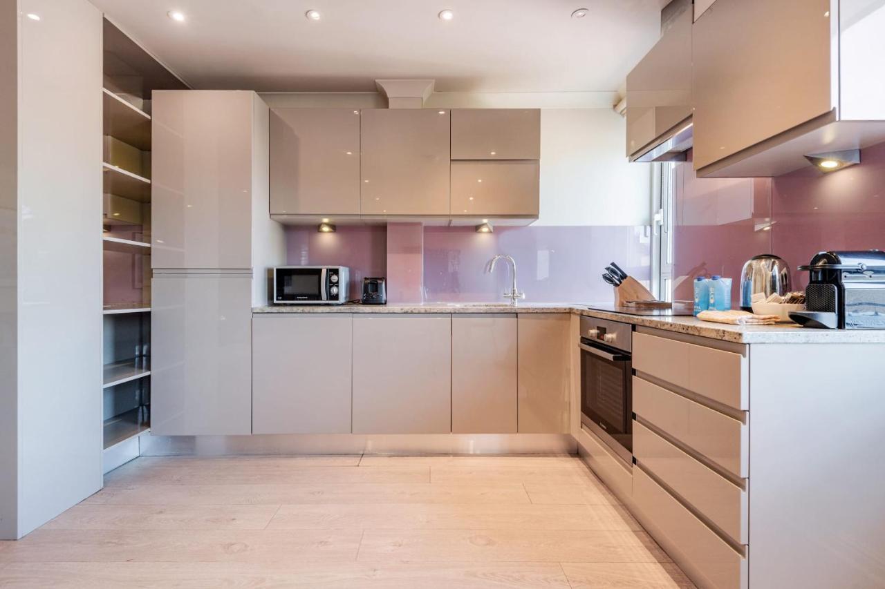 Stunning 3-bedroom In The Heart Of With Parking-hosted By Sweetstay Londra