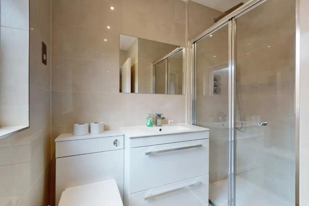 Leilighet Amazing 2bed Flat 10min To Wimbledon Tennis Courts London