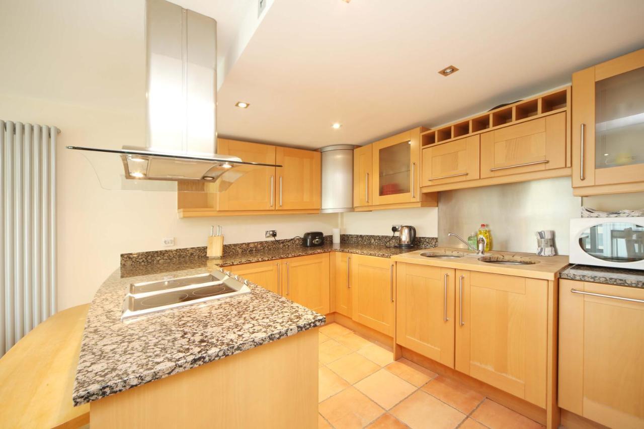 Lovely 2 Bedroom With Amazing Views In E14 Appartamento *