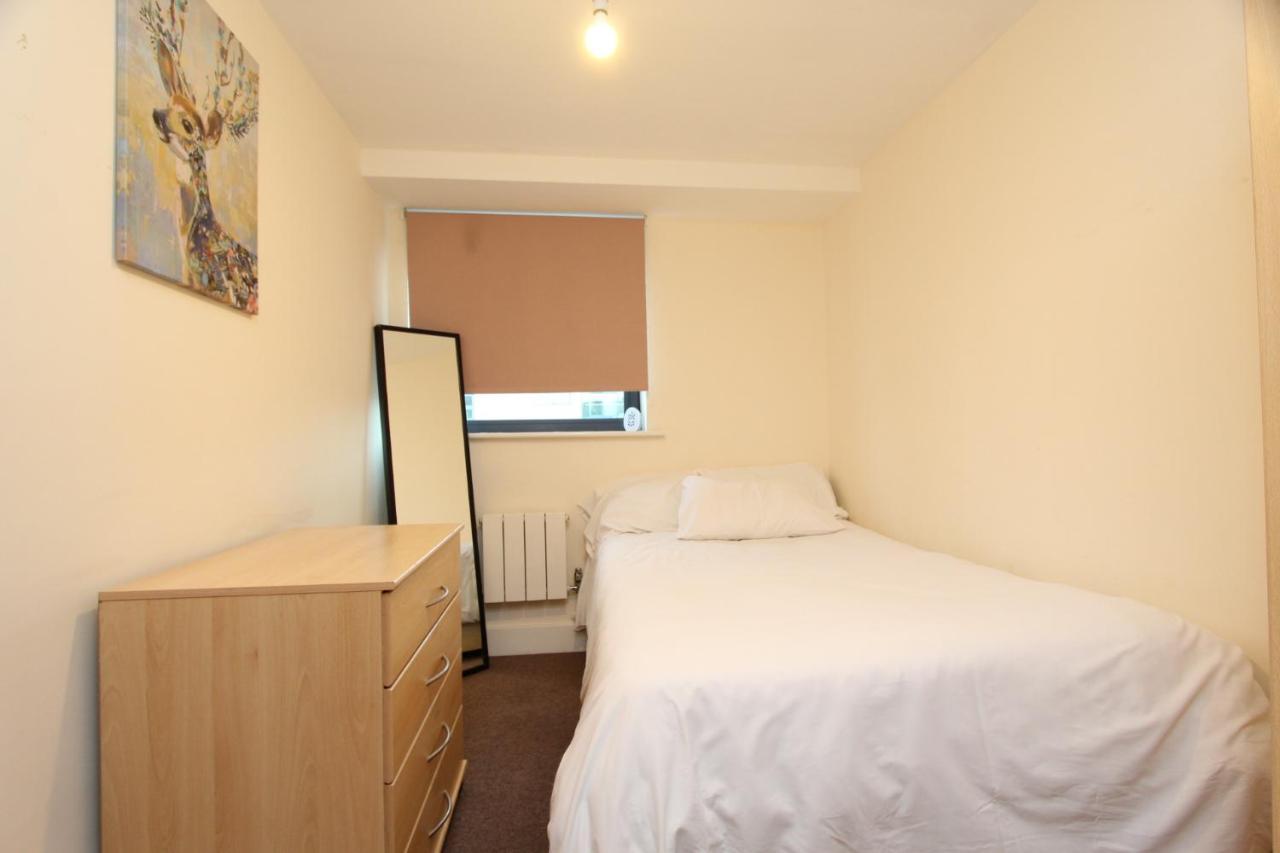 Appartamento Lovely 2 Bedroom With Amazing Views In E14 Londra