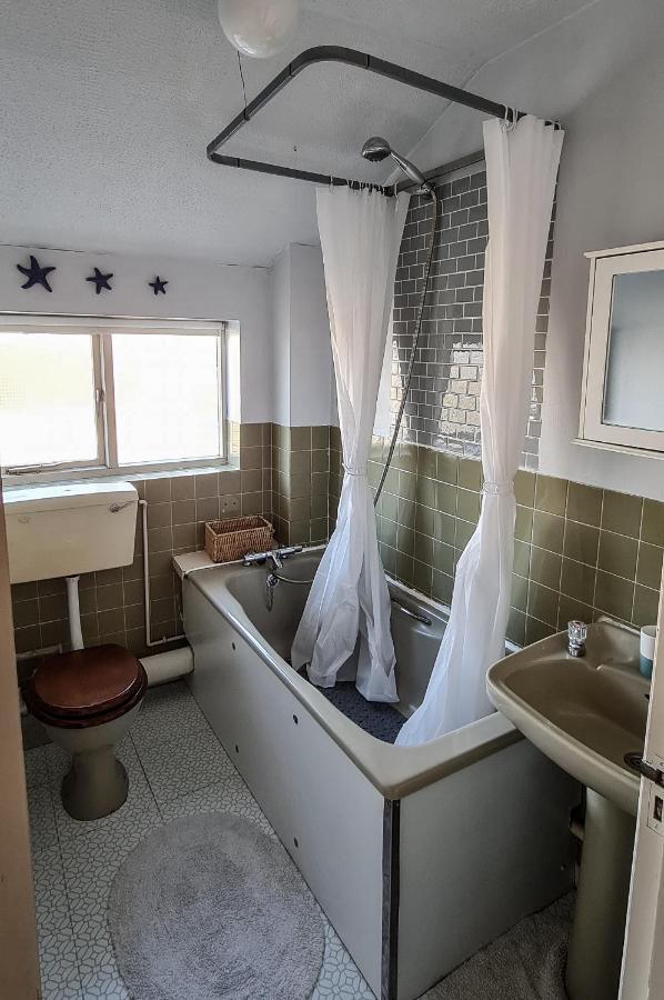 Apartment Sw19 - Quiet Split-level 2-bedroom Maisonette With Garden London