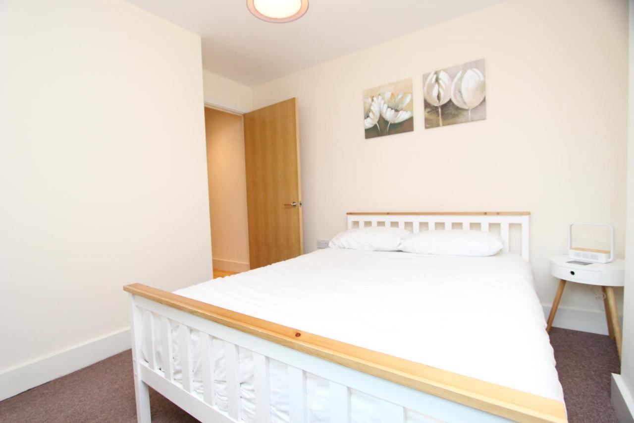 Appartement Lovely 2-bedroom In Docklands, E14