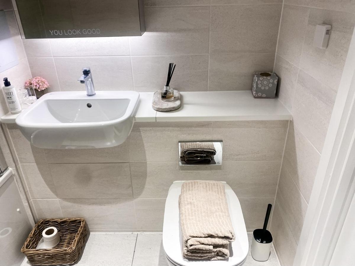 Appartement Luxury - 1 Min From Station