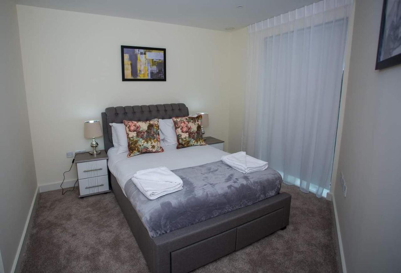 Unique 2 Bed Apartment London