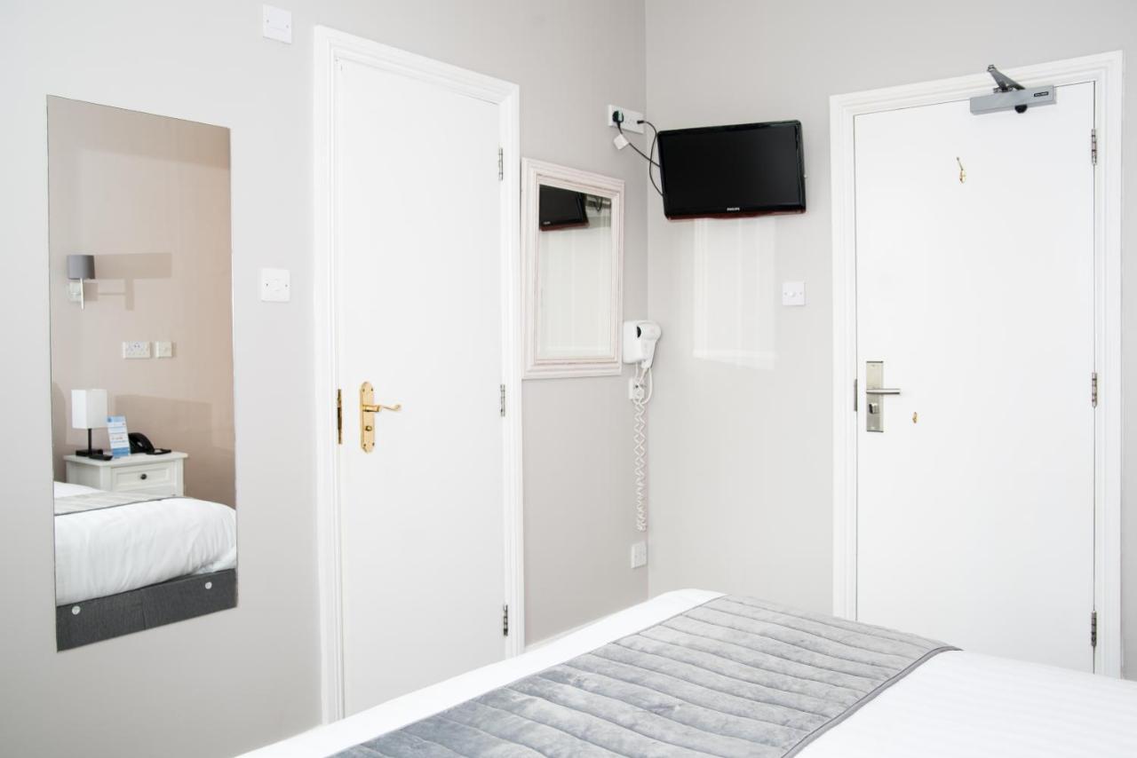 Hotel 63 Londra
