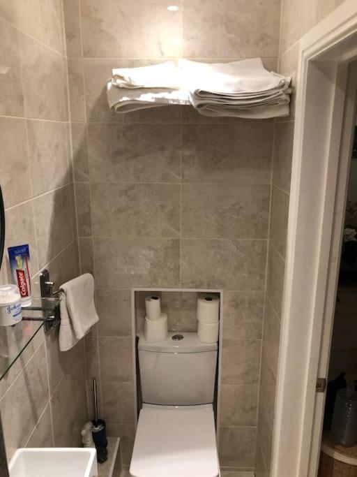 Lejlighed Flat Finchley Rd Nw11 *