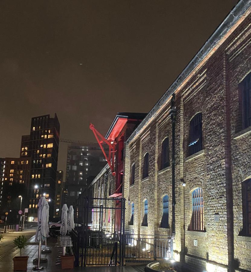3, Warehouse K * Londra