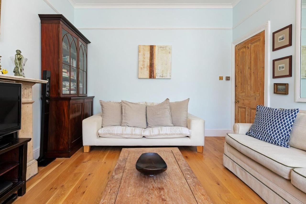 Gorgeous 1 Bedroom In Earl's Court With Vintage Furniture Lejlighed