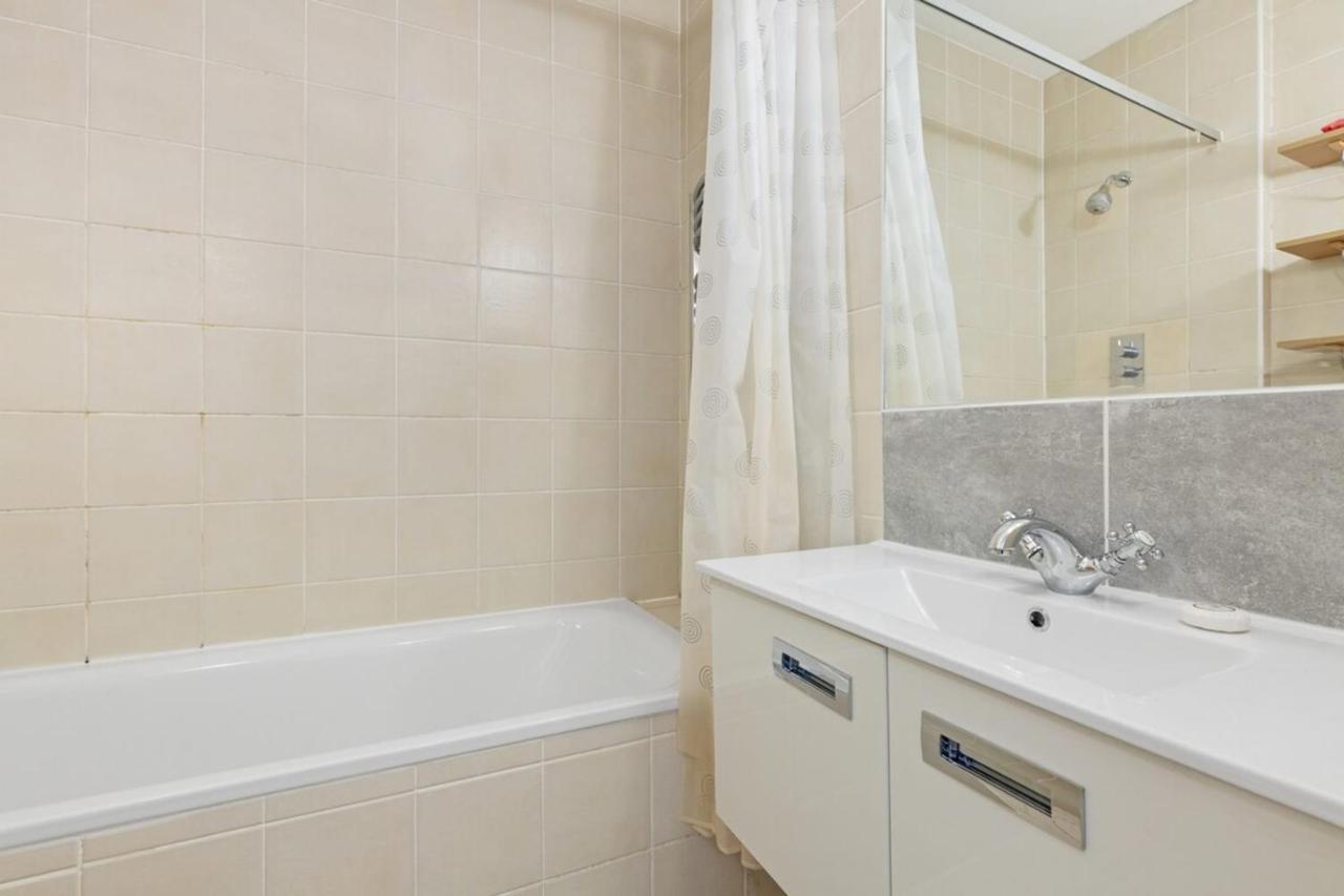 Gorgeous 1 Bedroom In Earl's Court With Vintage Furniture Lejlighed *
