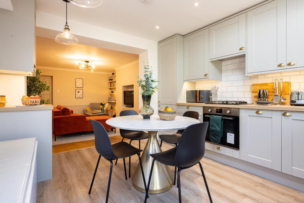 The Richmond Upon Thames Escape - Modern 2bdr Flat With Garden And Parking Appartamento