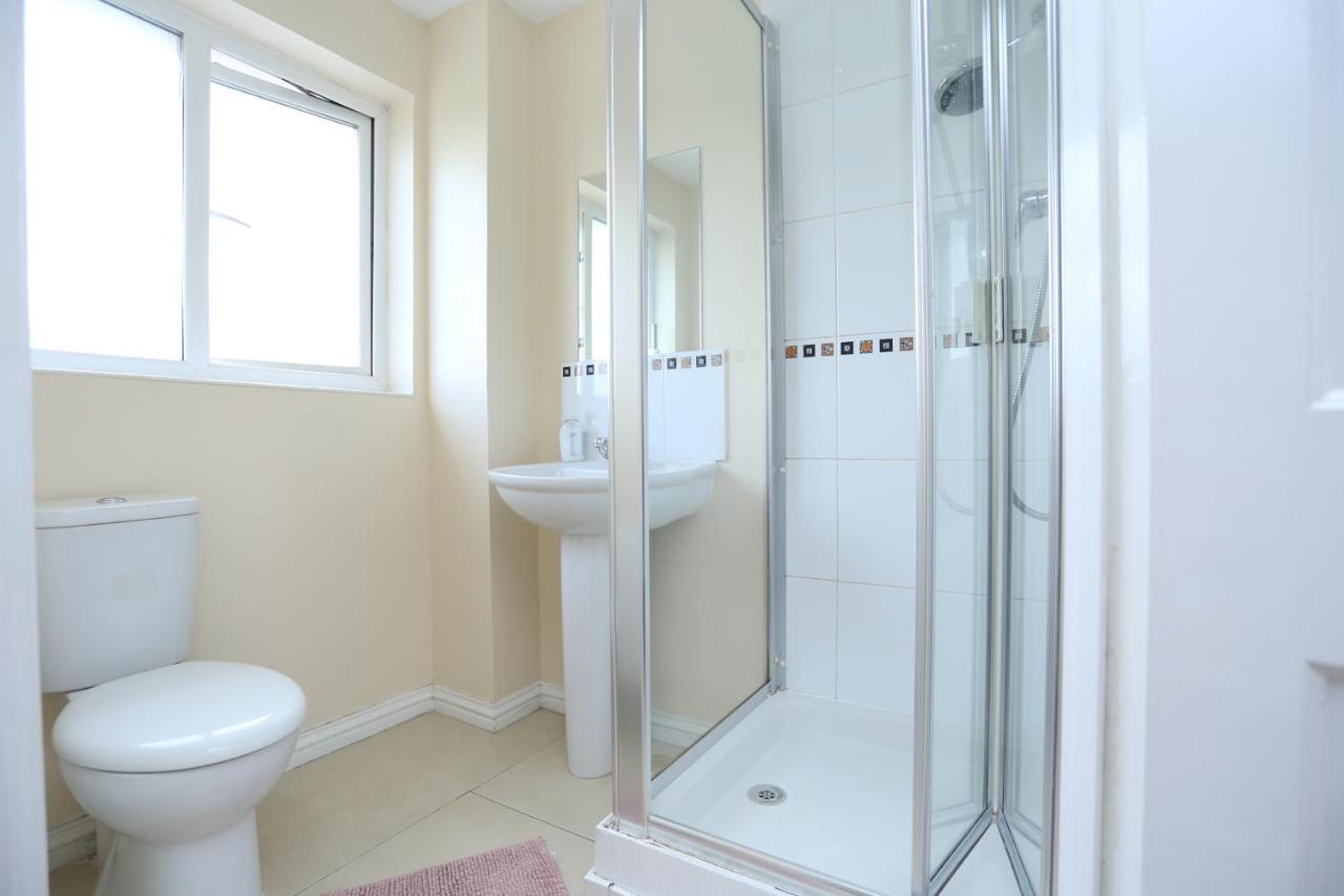 Lovely 4 Bed House