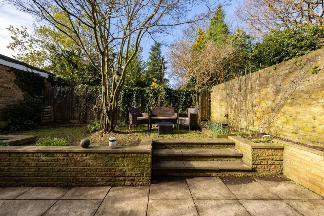 The Richmond Upon Thames Escape - Modern 2bdr Flat With Garden And Parking * Londra