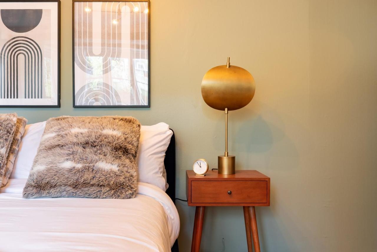Appartamento The Richmond Upon Thames Escape - Modern 2bdr Flat With Garden And Parking
