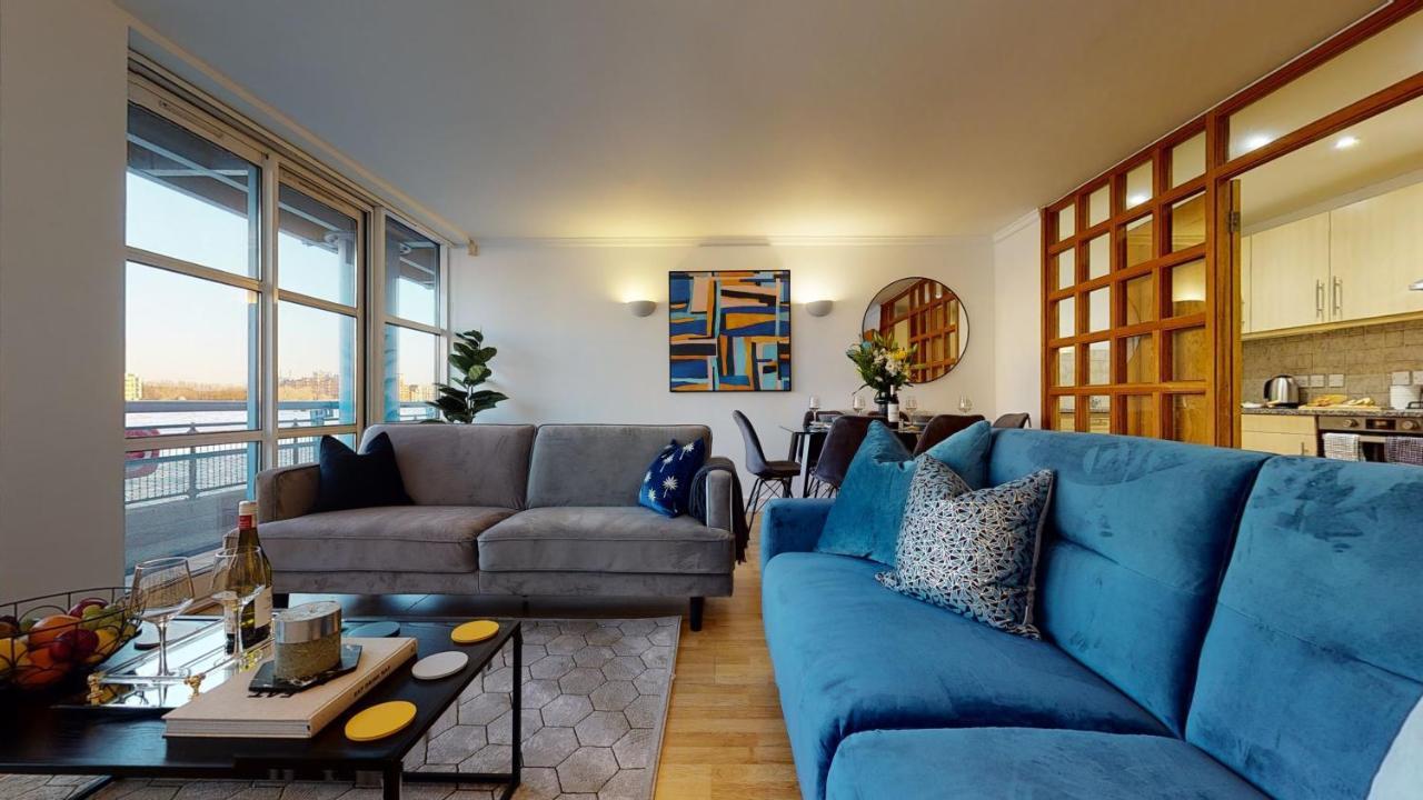 Docklands Riverside Superior 3 Bedroom Apartment By Delta Accomodation Londra