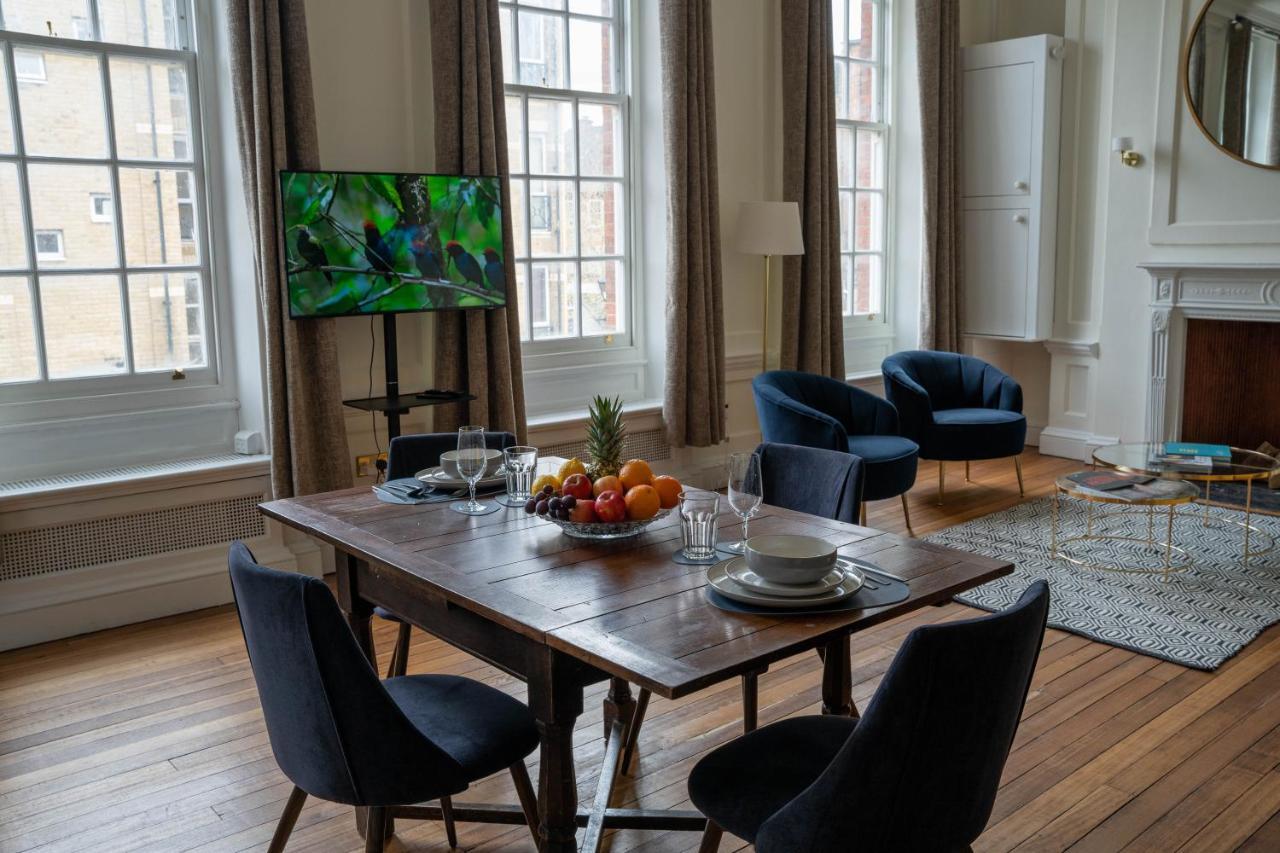 Dreamy Loft, Antique Wood Flooring & High Ceilings Apartment London