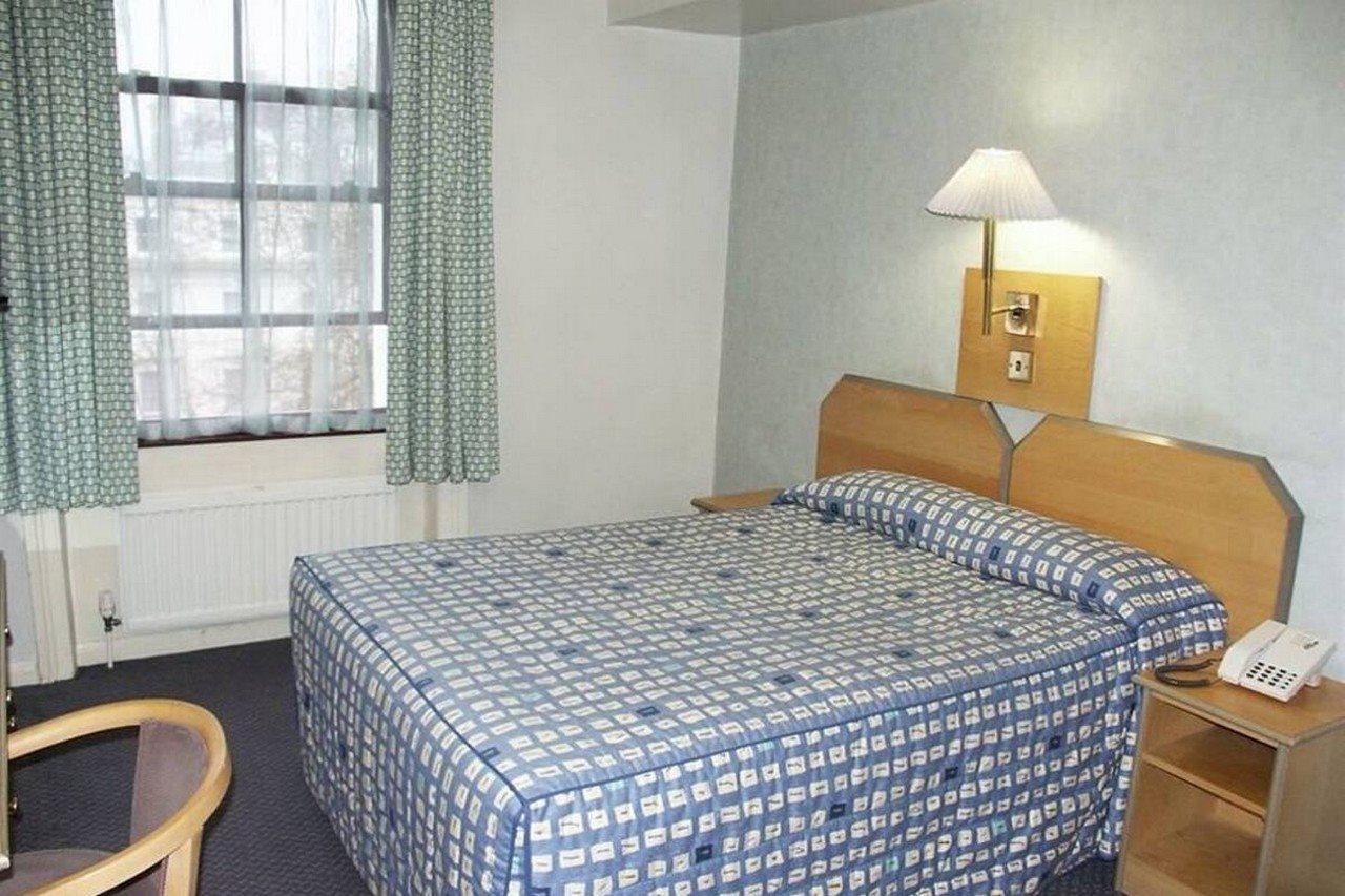 Norfolk Plaza Hotell