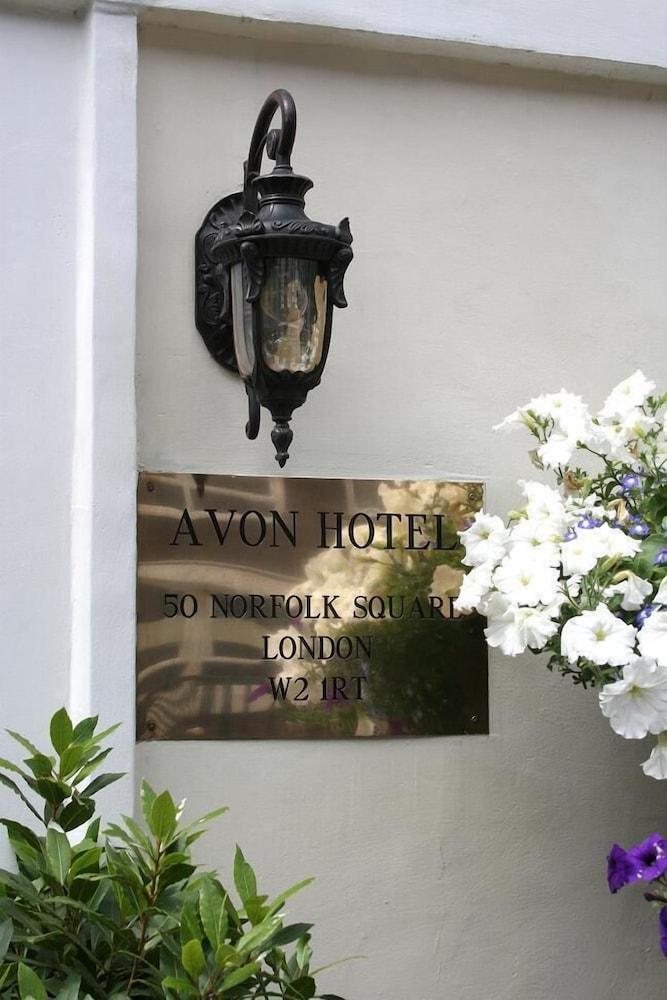 Hotel Avon