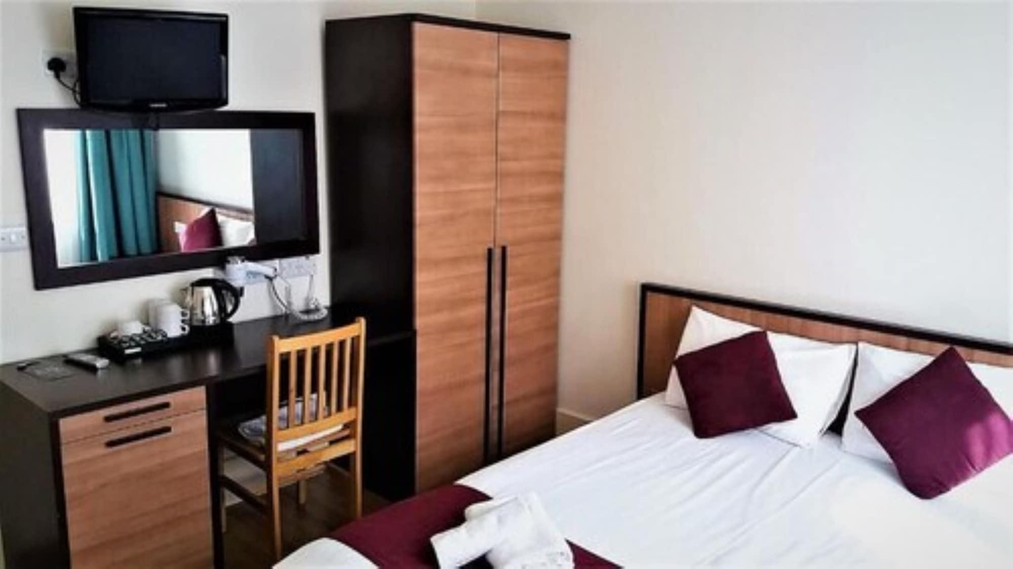 Pembury At Finsbury Park 3* London