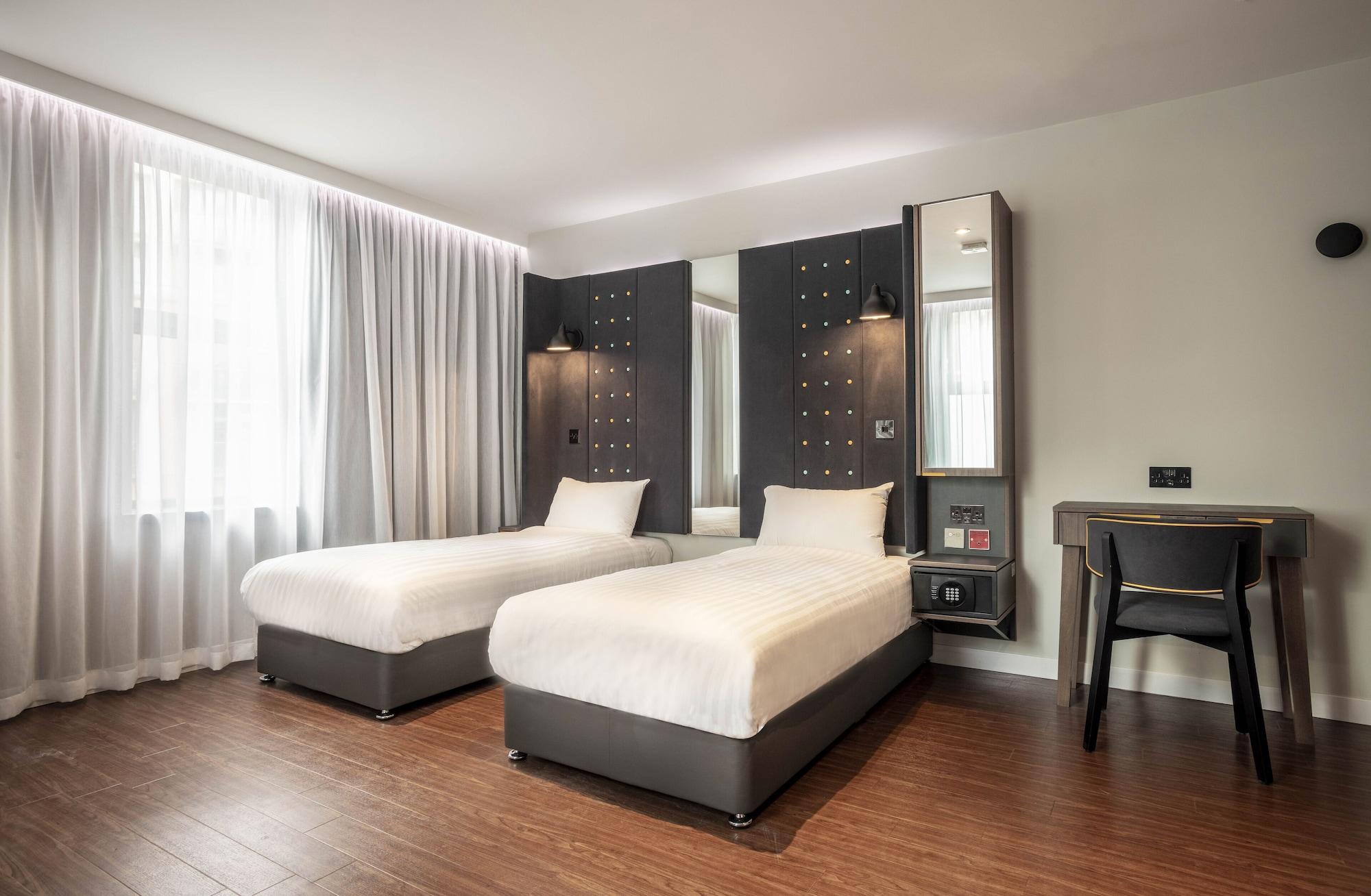 Point A Paddington Hotell 3*