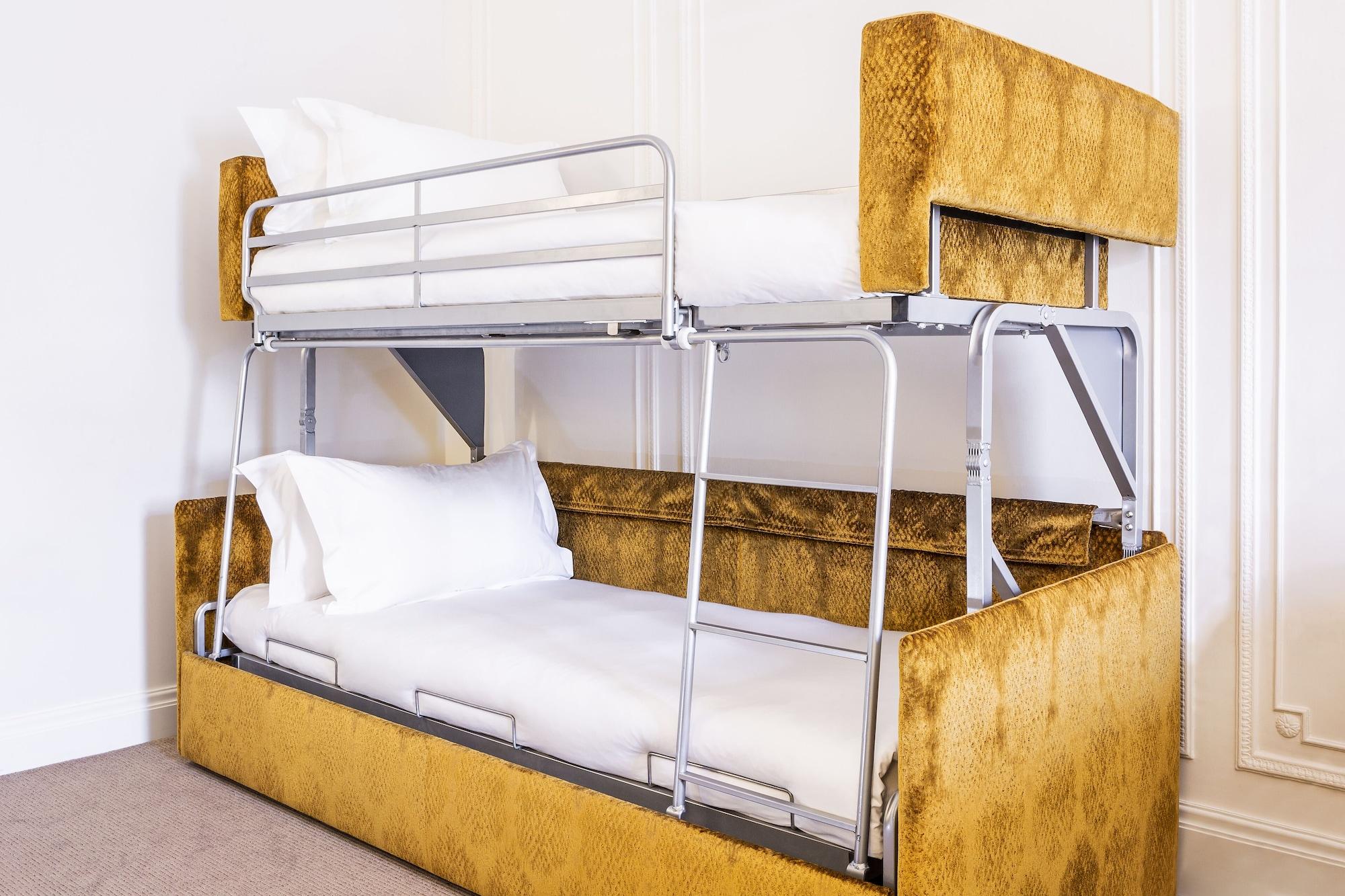 Astor Court Hotell 3*