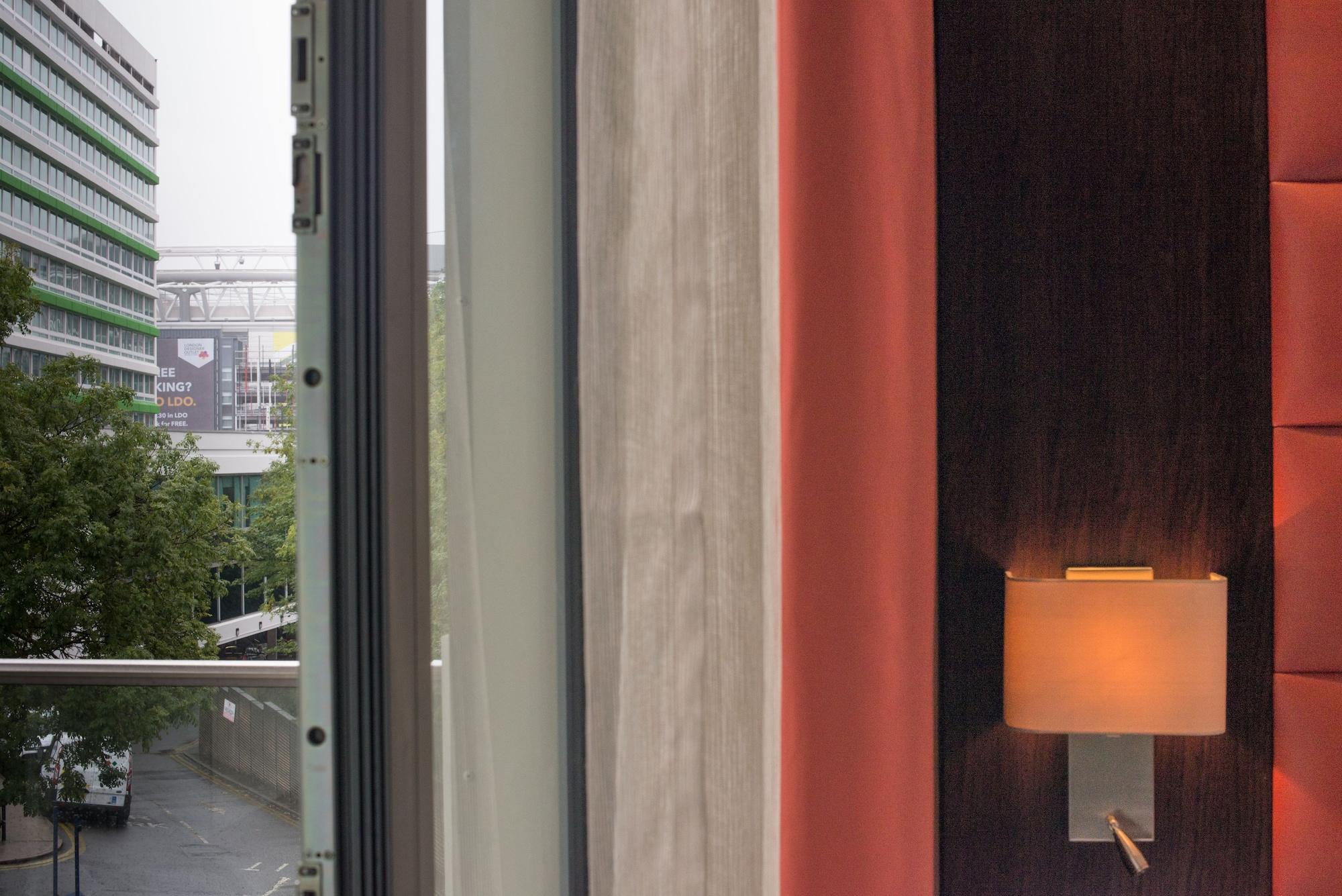 St George's - Wembley Hotel 4*
