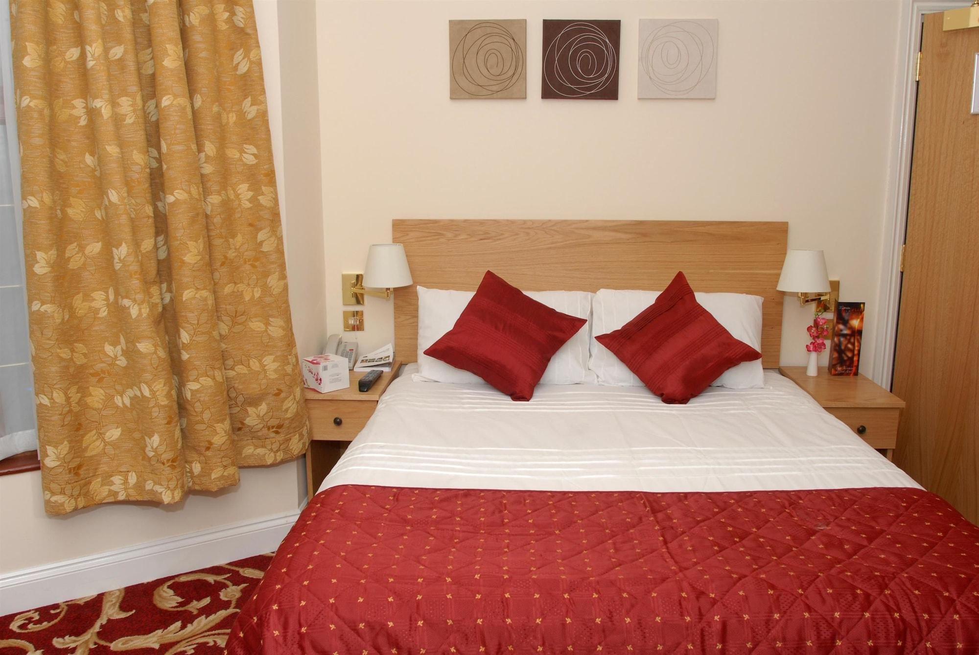Western Ilford 3*