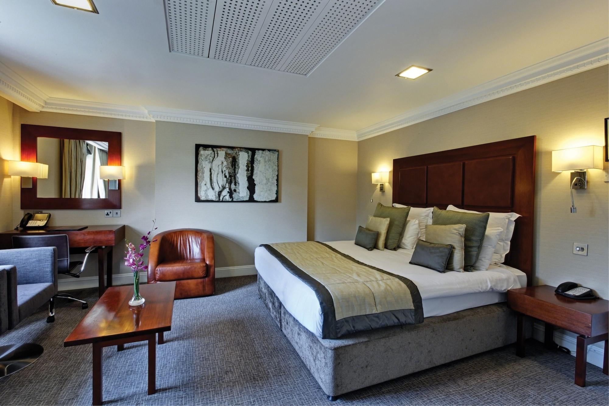 Grange Beauchamp Hotel 4*