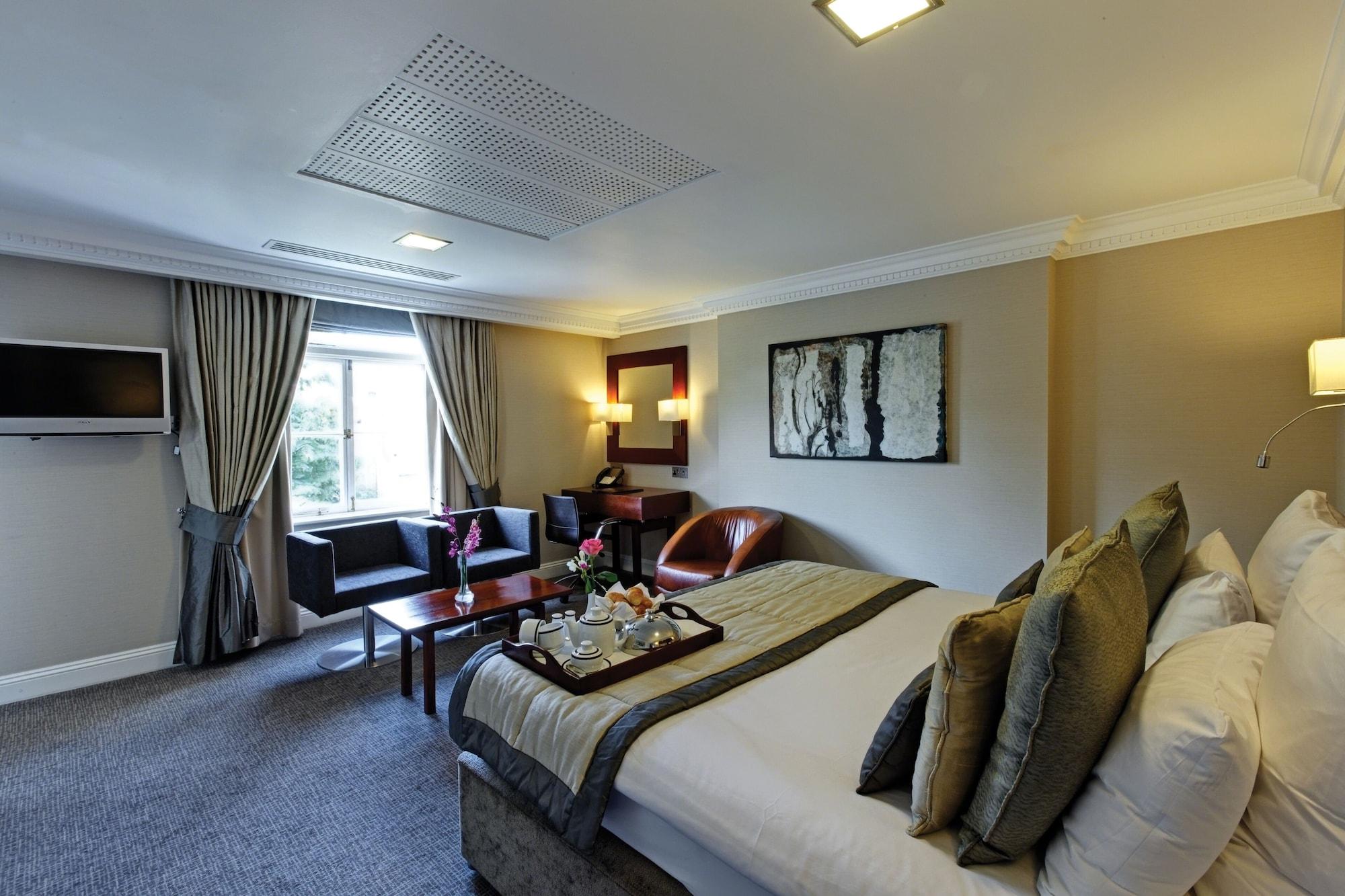 Grange Beauchamp Hotel 4*