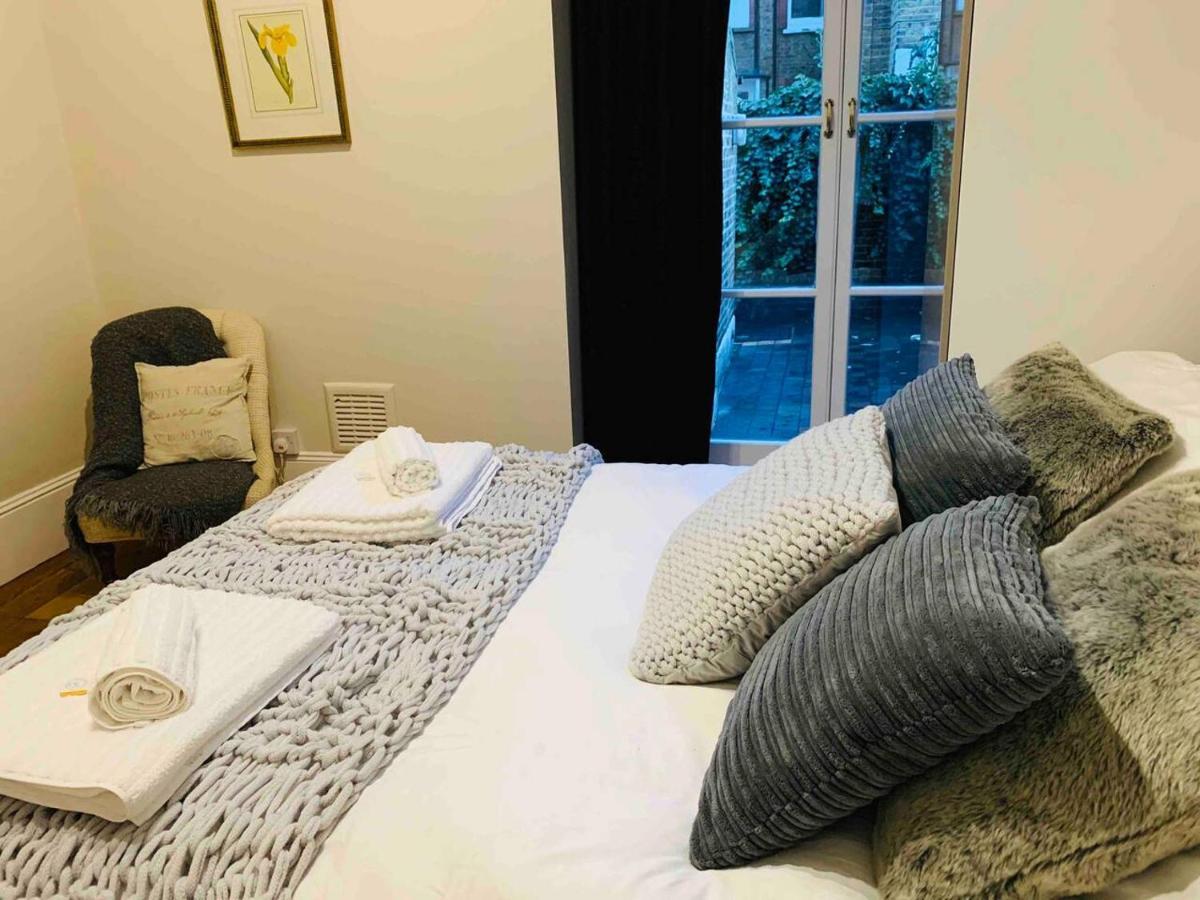 Luxury Fulham Flat With 5* Touches Nr River Thames London