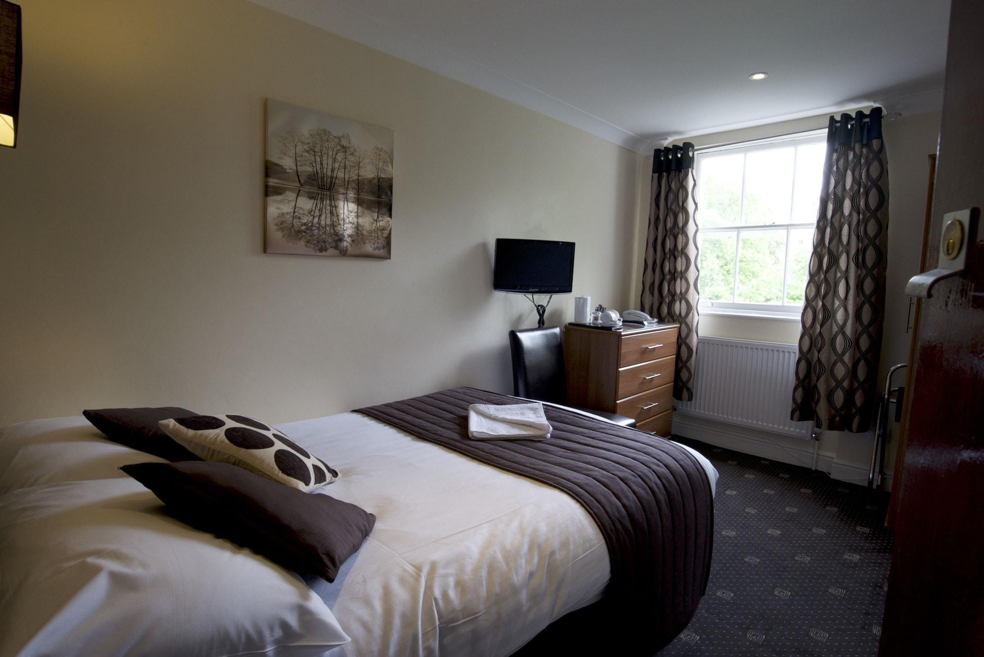 Hotell Mentone 3*