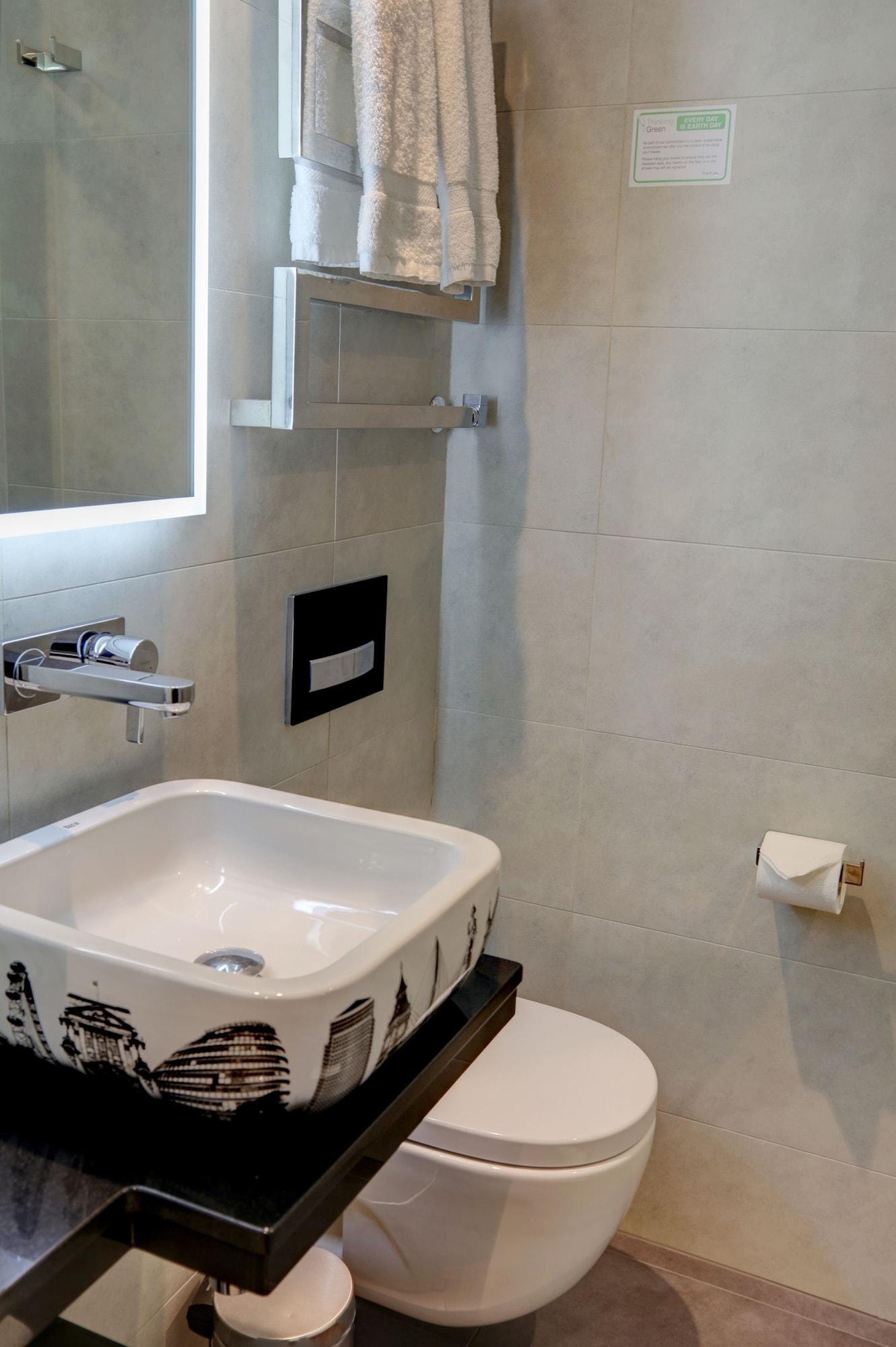 Western Delmere Hotel 3*