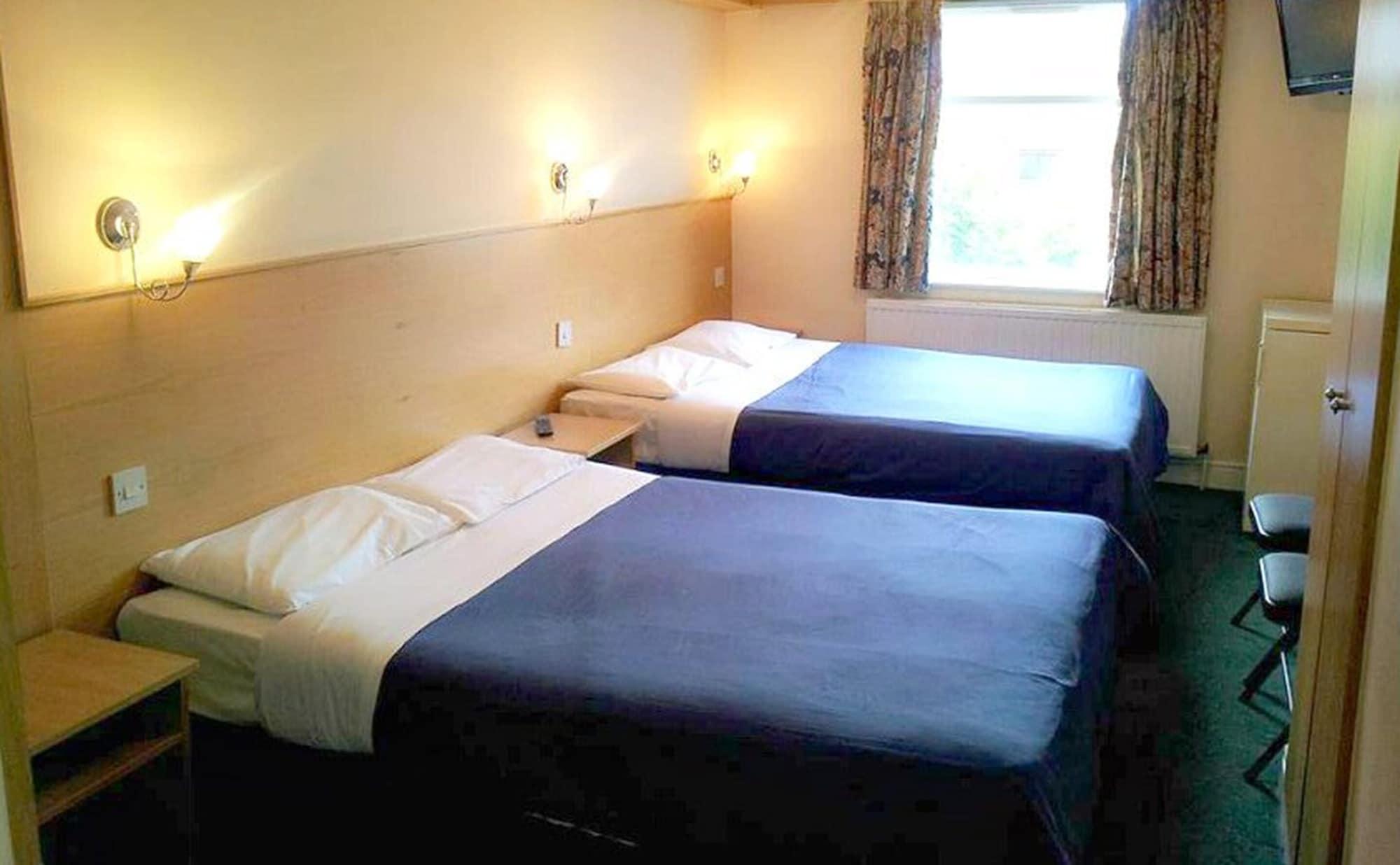 Hotell West Cromwell London