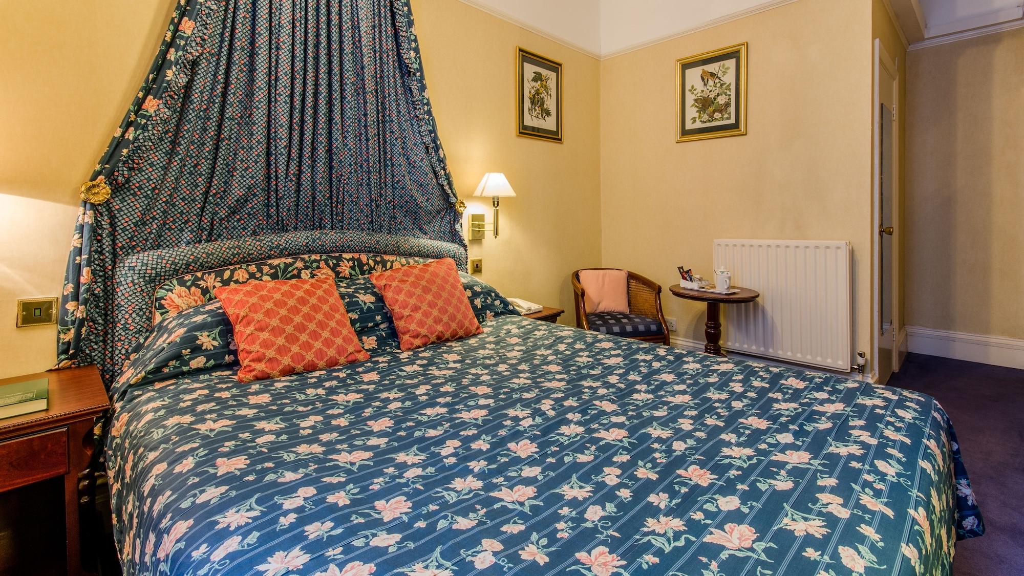 La Place Hotel