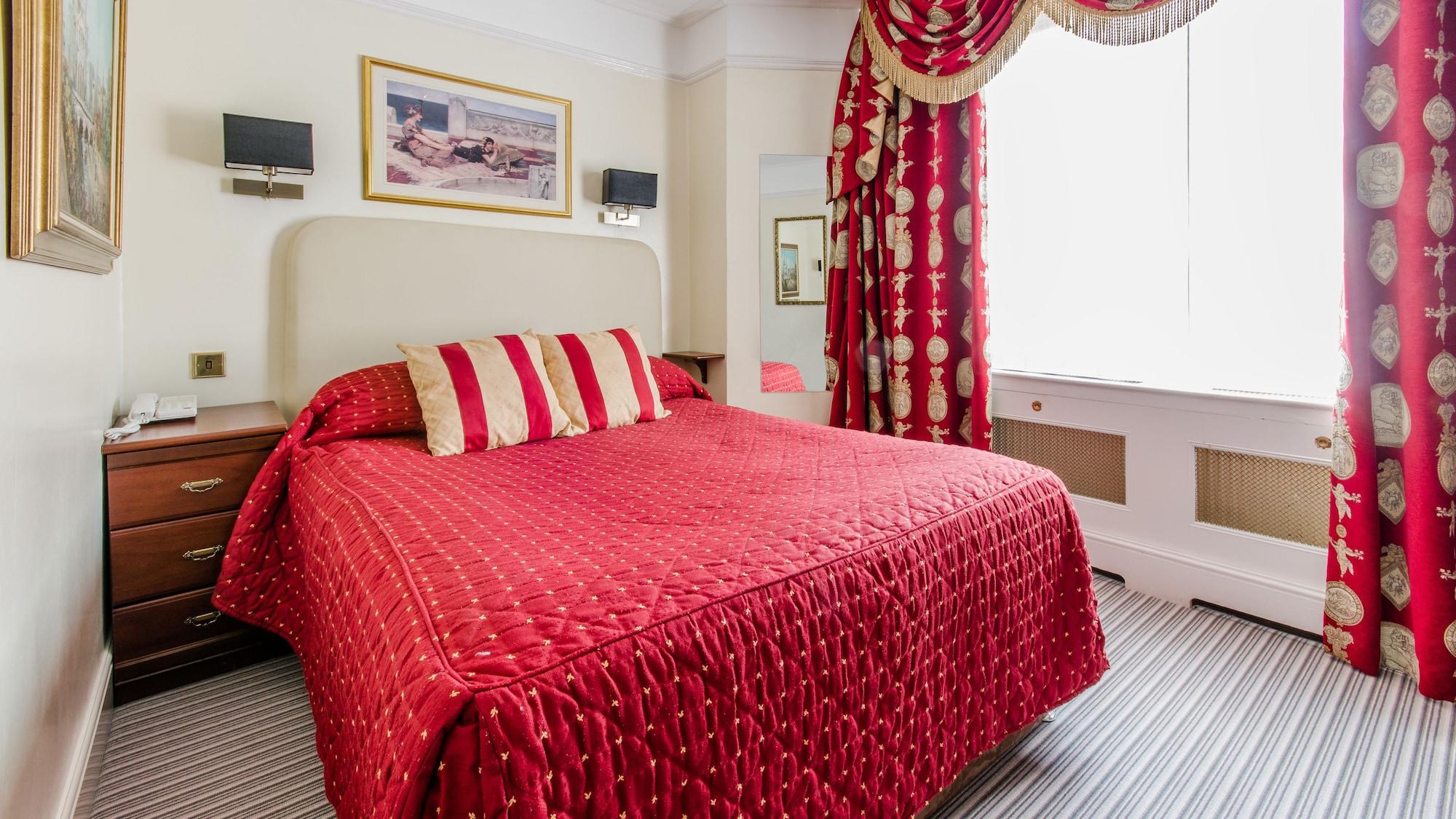 La Place 4* London