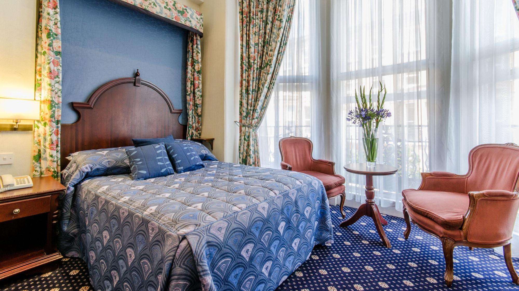 Hotel La Place 4*
