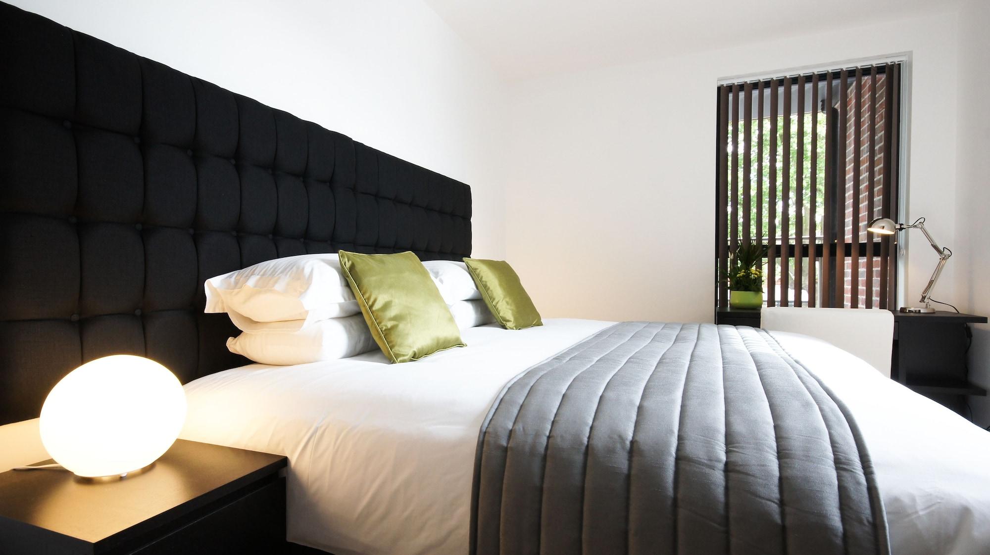 Andora Apartment London