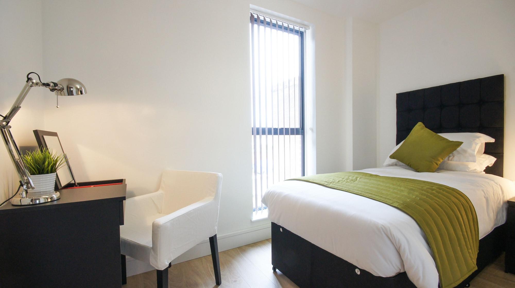 Apartment Andora London