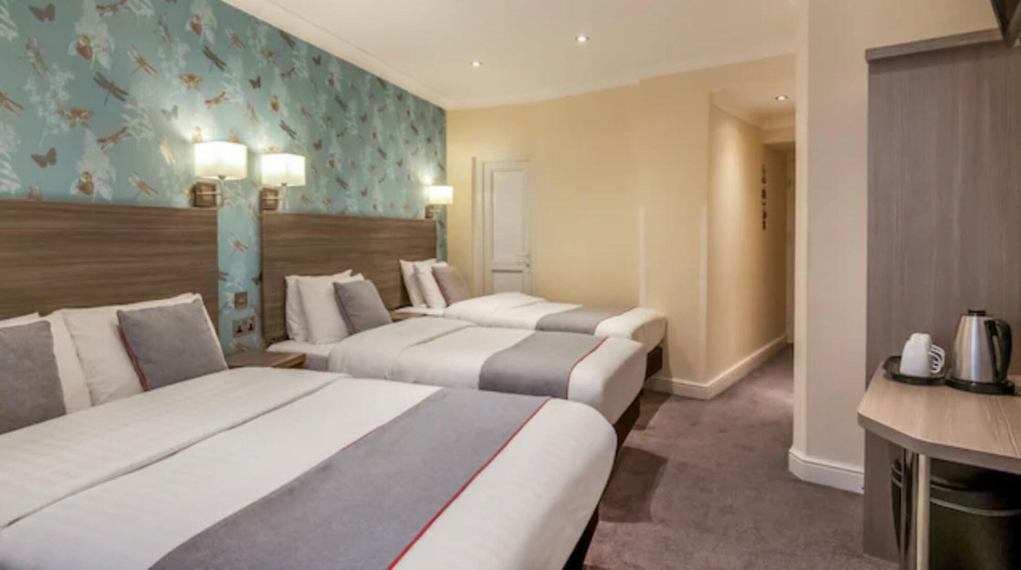 Oyo Bakers Hotel London Victoria 3*