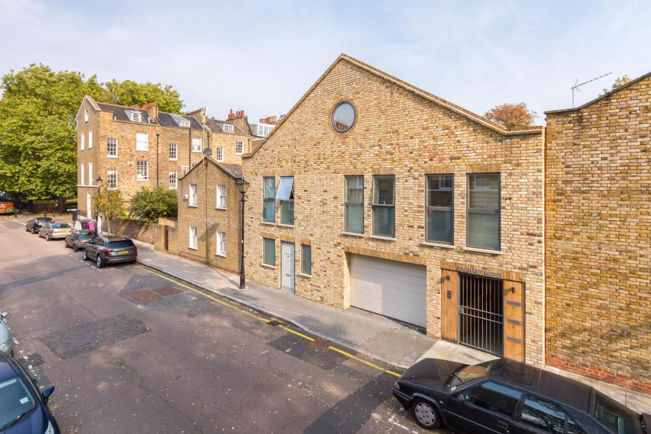 3 Benbow Mews Apartment