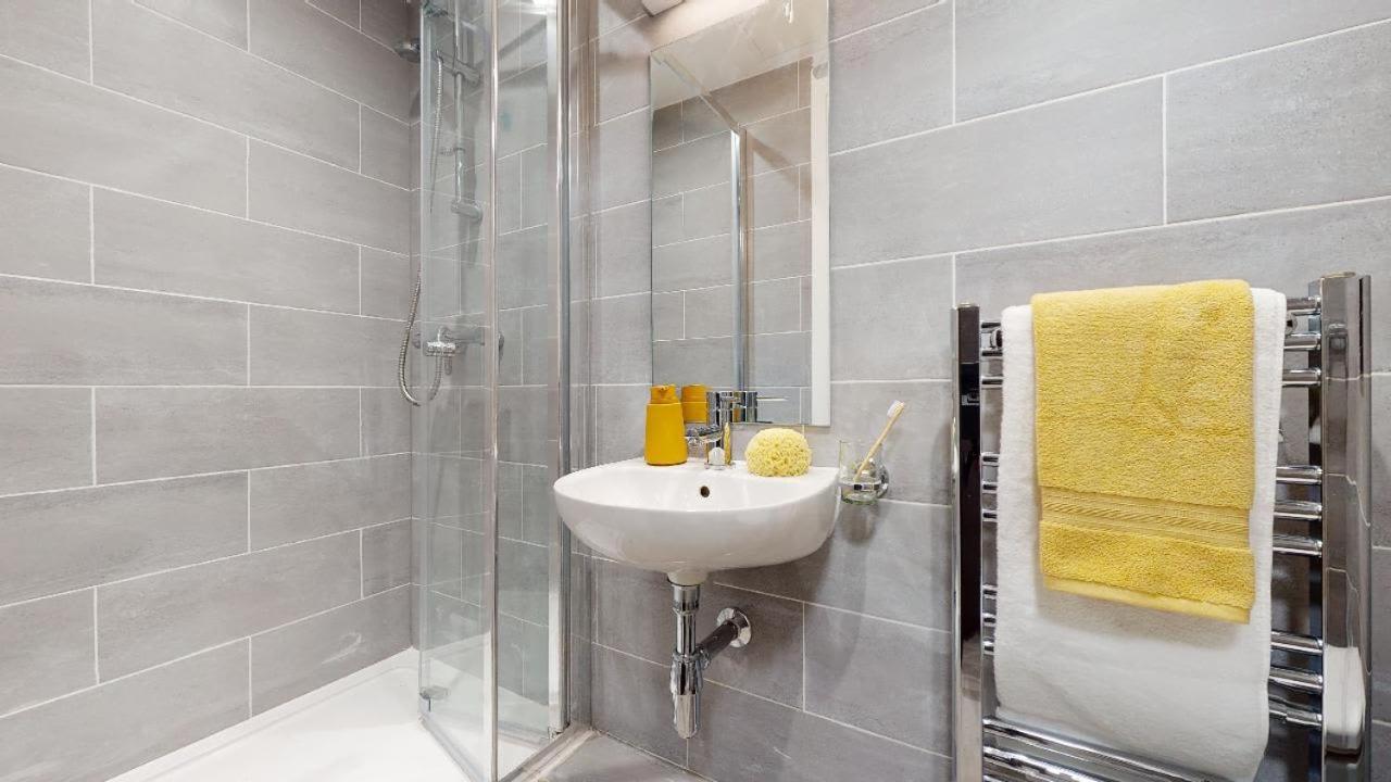 Modern And Stylish Studio At Westcombe House In Greenwich * Londen