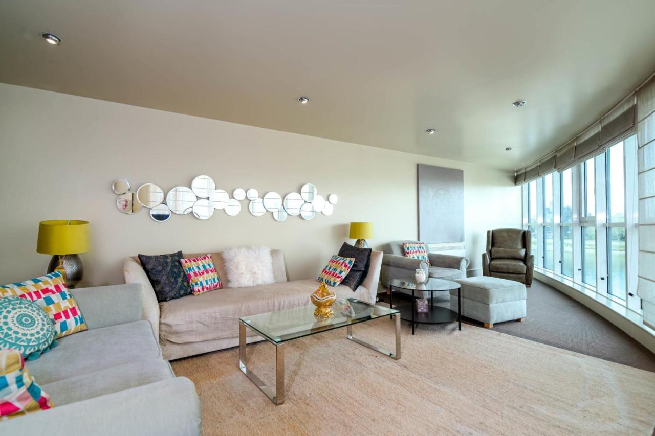 Guestready Superb Overlooking River Thames Lägenhet *