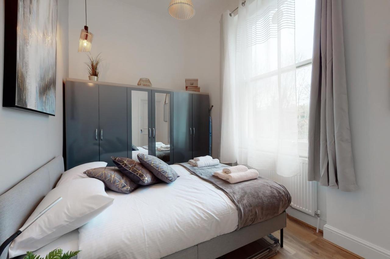 Amazing 1 Bed Near Kilburn Jubilee Line Londra