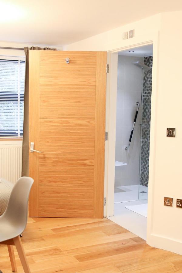 Lovely With Access For Wheel-chairs In Sydenham Appartement Londres
