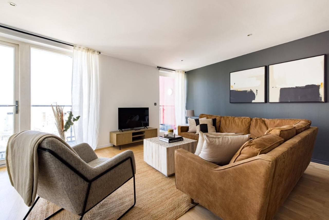 The Nine Elms Lane Arms - Stunning & Bright 2bdr Flat * Londen