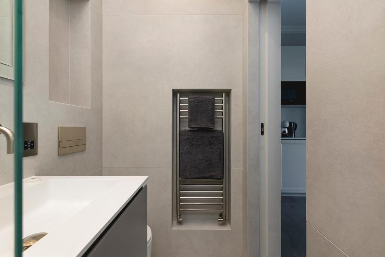 Penthousestays Chelsea - Luxury King / Queen Bed - Near King's Road Apartment *