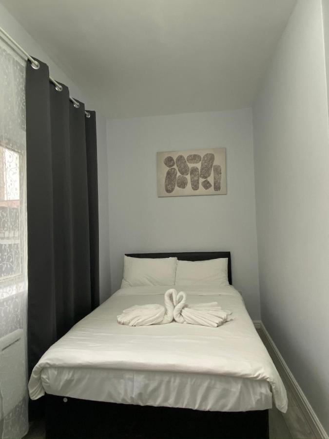 Comfortable - Cosy - Budget In Center Gjestgiverier 2*