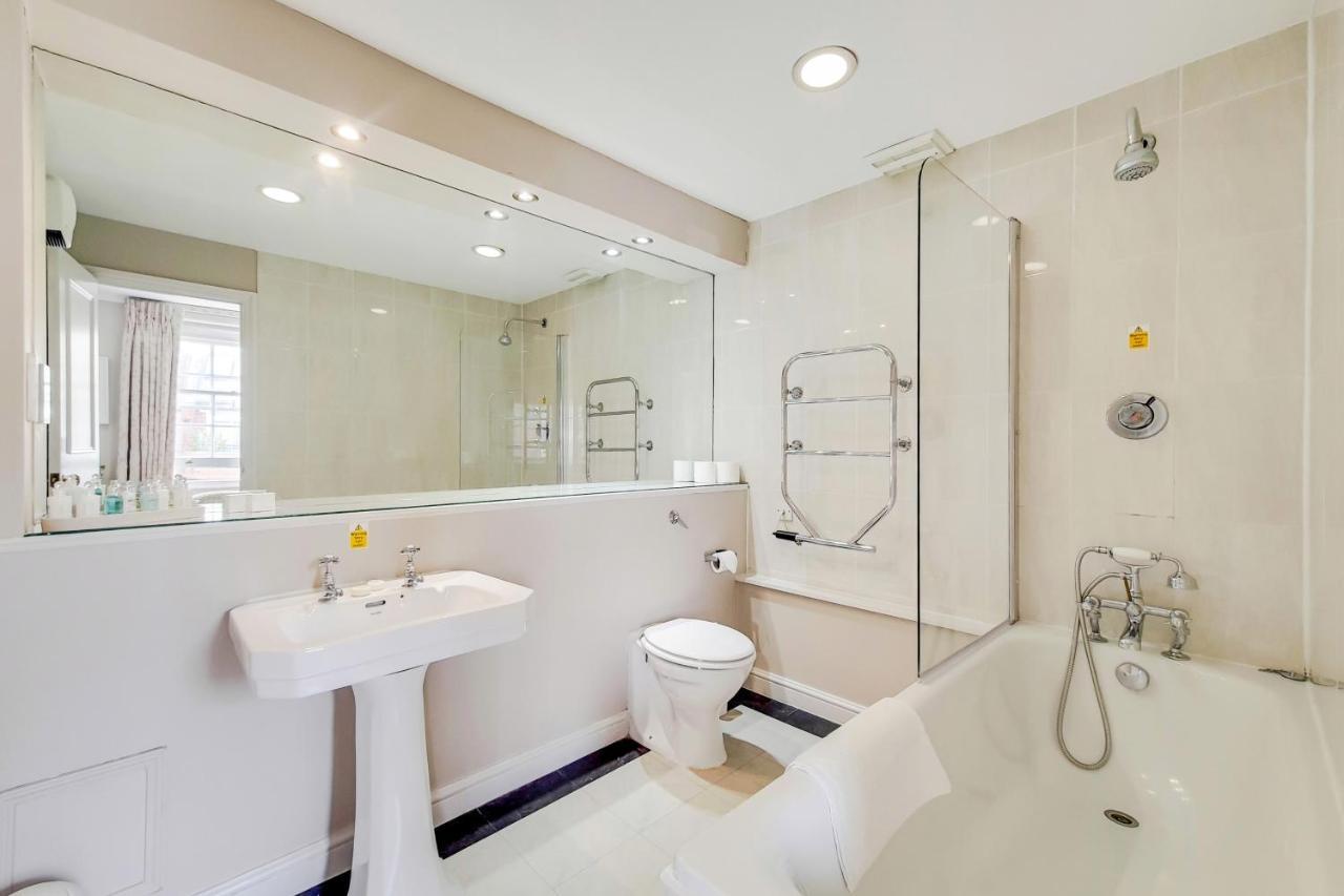 Knightsbridge Roof Garden 3*