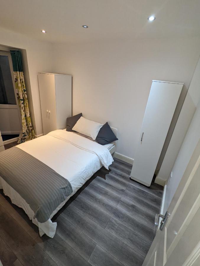 Mile End- Prime Location Gasthof *