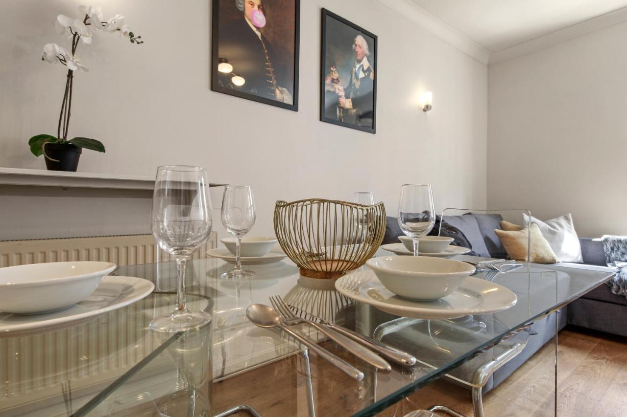 1 Bed Executive Near Liverpool Street Station Free Wifi By Aparts Lägenhet