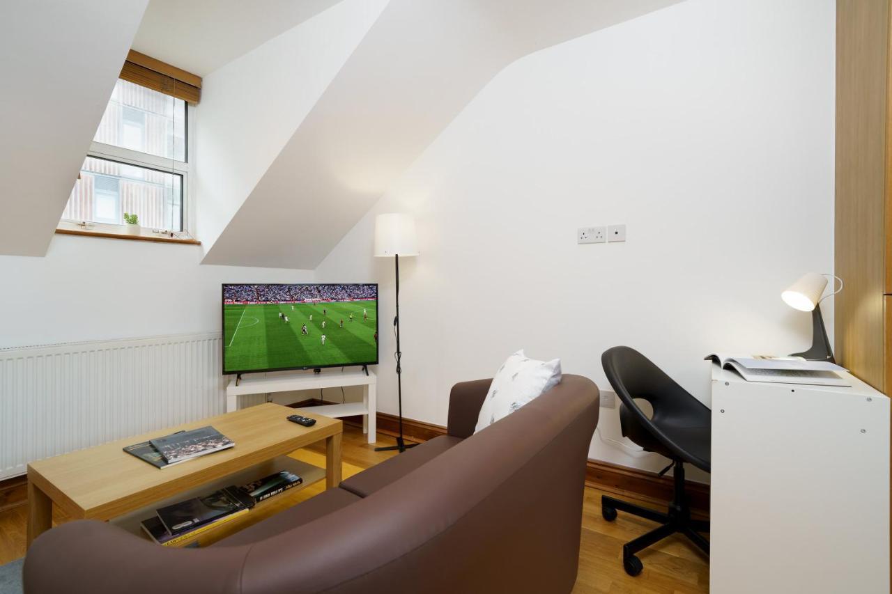 Appartement Flat In *